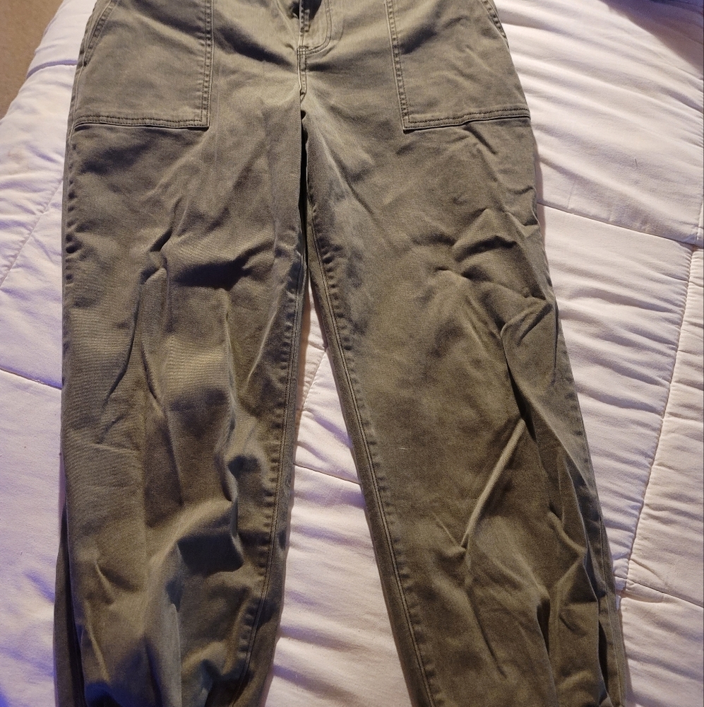 Express Army Green crop pants